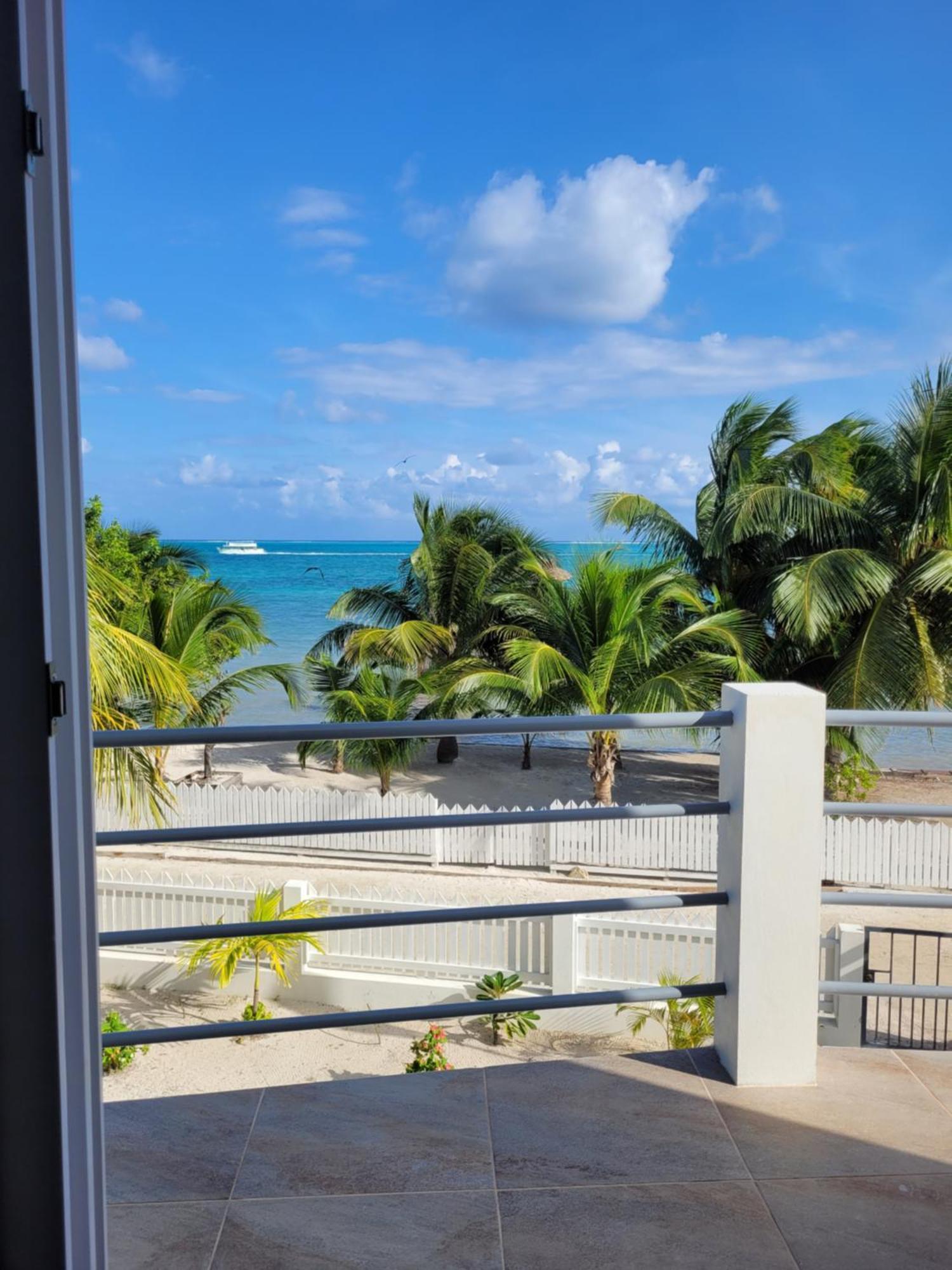 Ashton Court Belize Hotel Belize City Exterior foto
