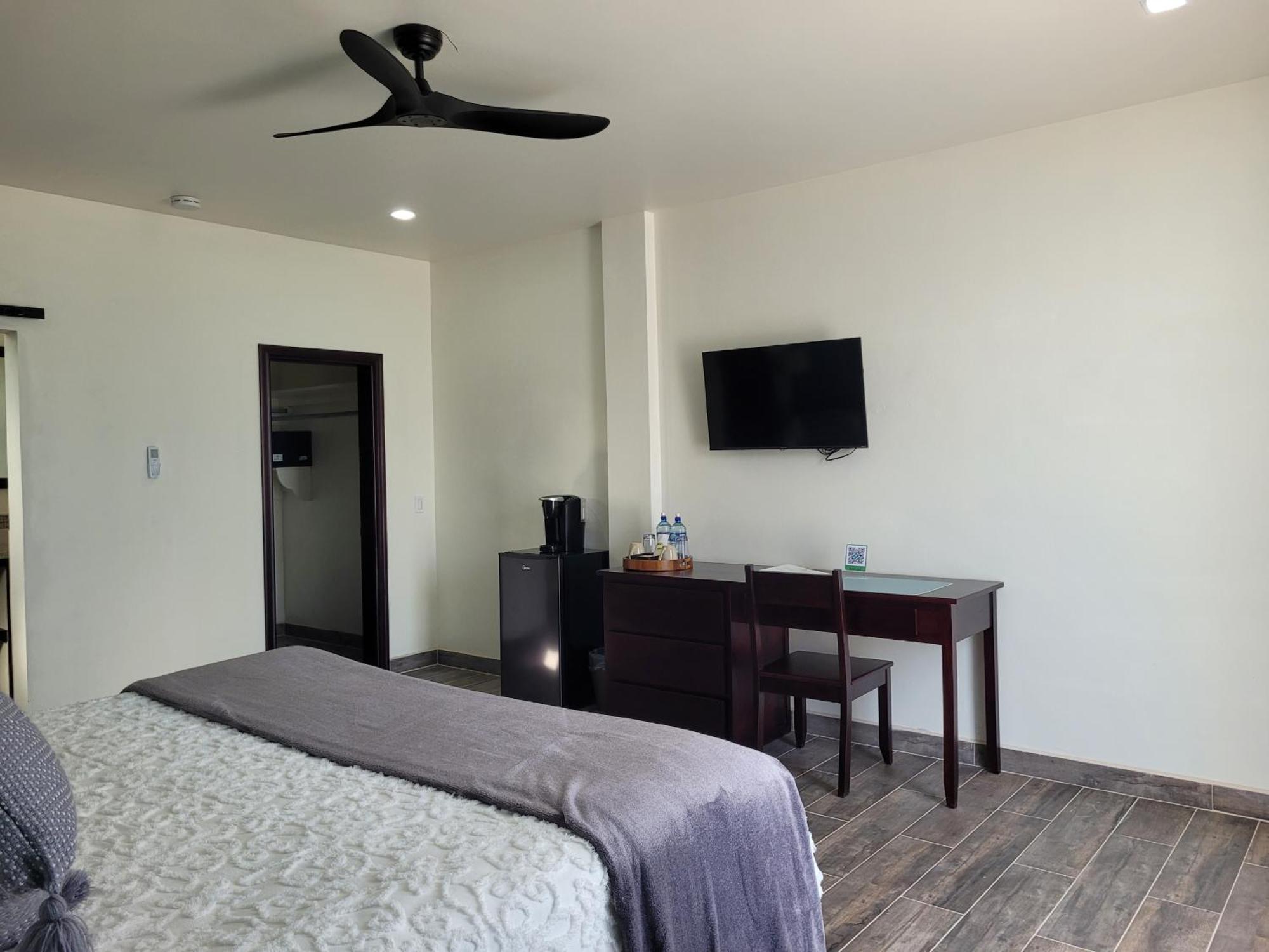 Ashton Court Belize Hotel Belize City Exterior foto